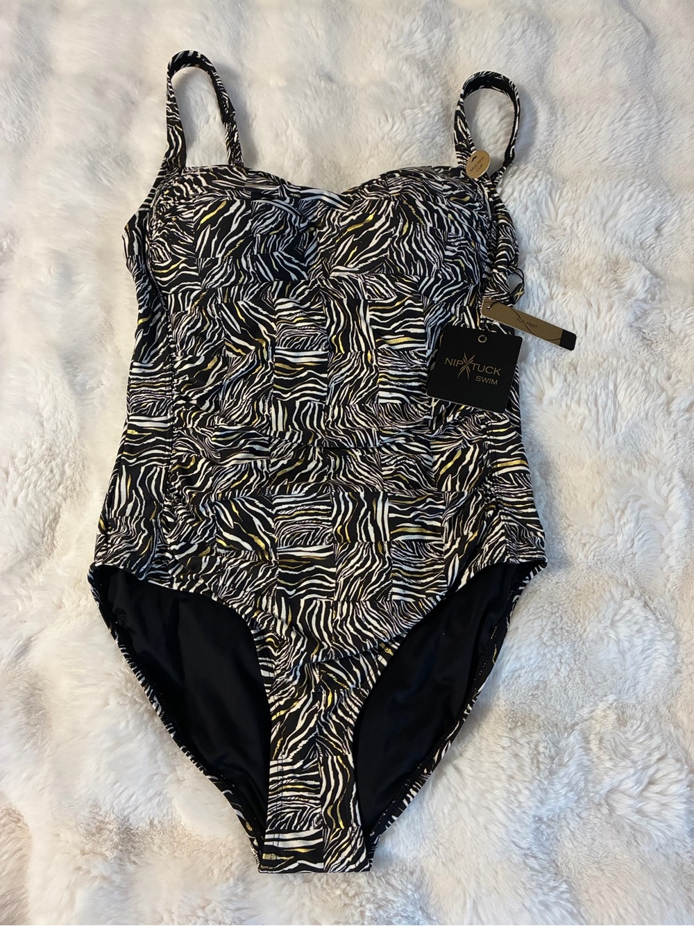 Nip Tuck Swim Size 8 Womens Animal Print One Piece Swimsuit MultifitCup NWT/0213